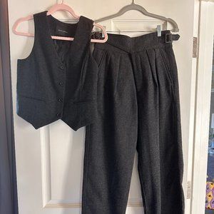 High Waisted Charcoal Gray Pants